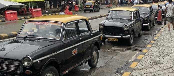 mumbai kaali-peeli taxis