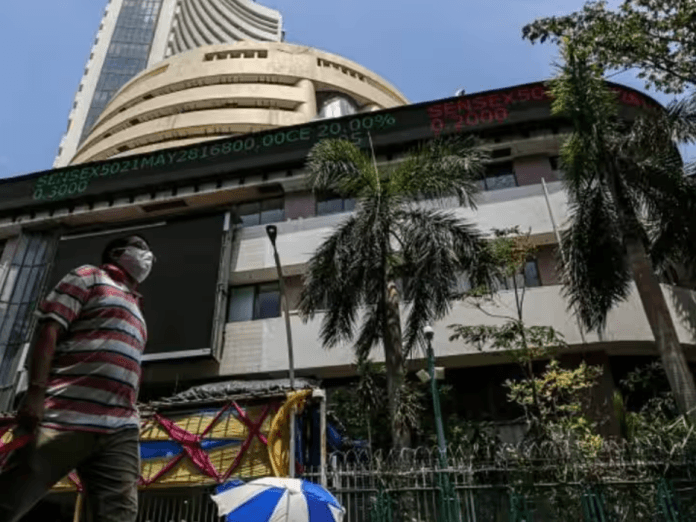 Sensex, Nifty Trade Flat; IT Stocks Decline, Adani Group Gains