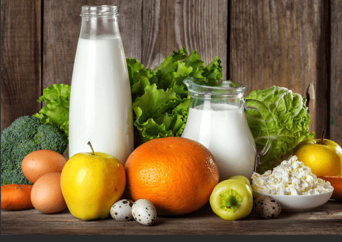 Health Myths And Facts: The Debate On Pairing Fruits And Dairy