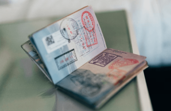 US Moves Towards Paperless Visa Regime, To Gradually Eliminate Stamping