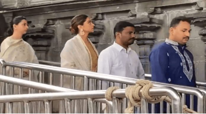 Deepika Padukone Seeks Blessings At Tirupati Balaji Post Success Streak