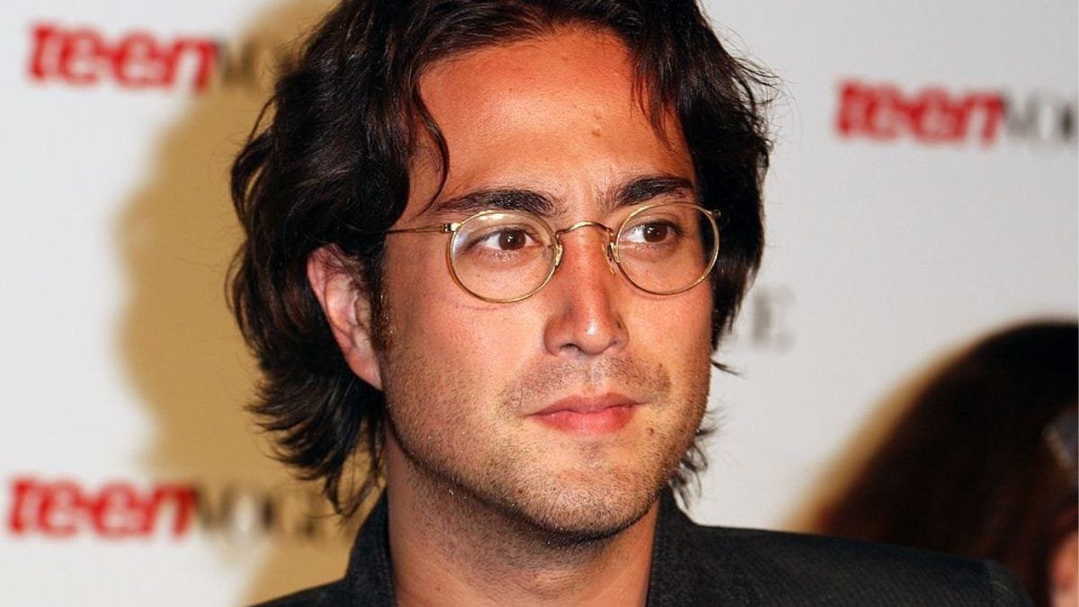 Untitled-design-2024-05-31T233846.167