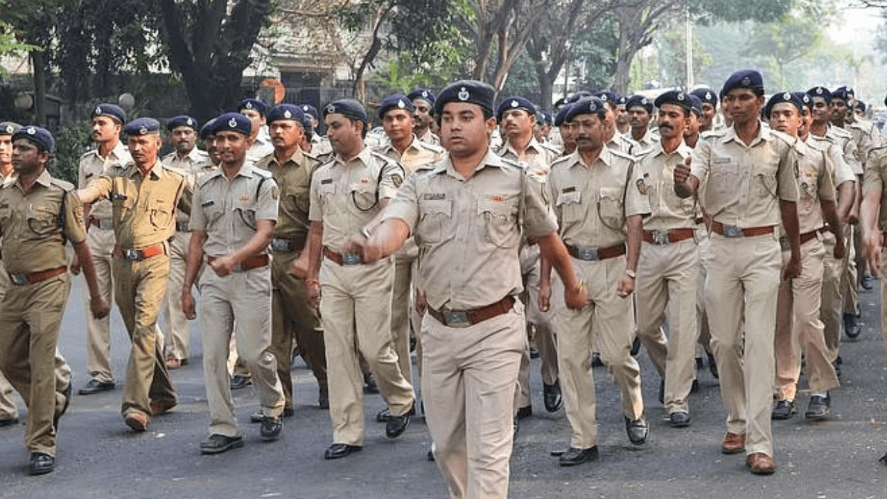 Bihar police. Bihar police.